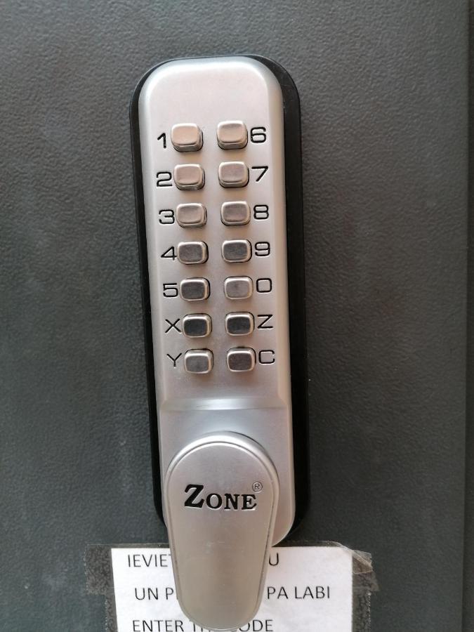 Bella Riga Hotel With Self-Check In Extérieur photo