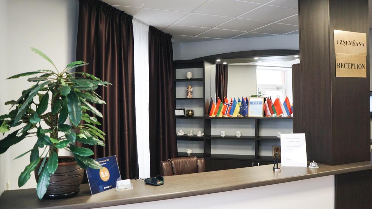 Bella Riga Hotel With Self-Check In Extérieur photo